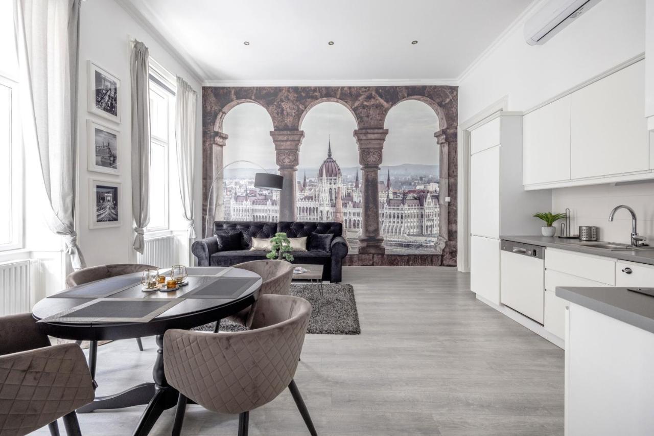 Mystic Dreamy Apartment Budapeste Exterior foto